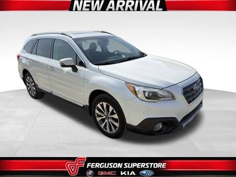Used 2017 Subaru Outback 3.6R Touring w/ Popular Package #5A AWD/4WD image 1