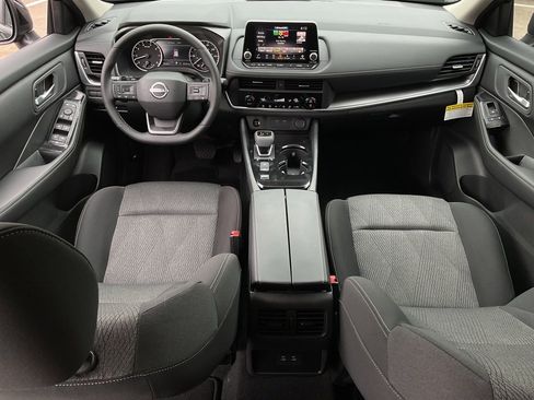 New 2026 Nissan Rogue SV image 18