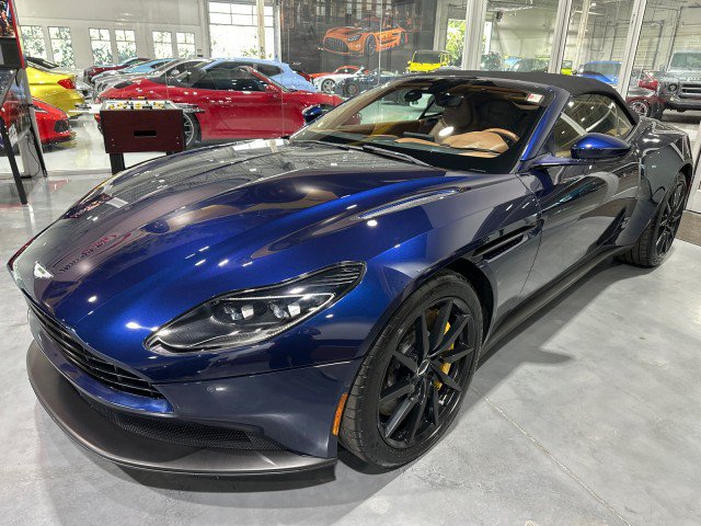 Used 2019 Aston Martin DB11 Volante RWD image 44