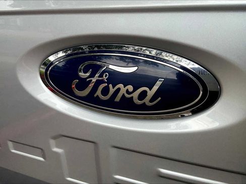 Used 2023 Ford F150 XLT image 60