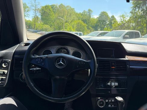 Used 2010 Mercedes-Benz GLK 350 2WD image 20