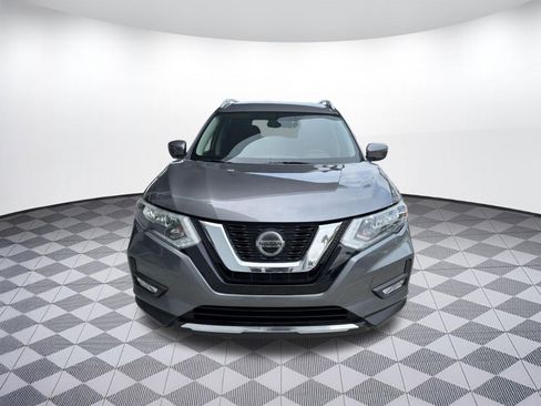 Used 2018 Nissan Rogue SV FWD image 6