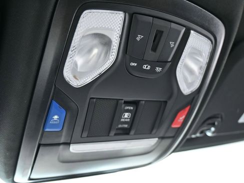 Used 2024 RAM 3500 Tradesman image 23