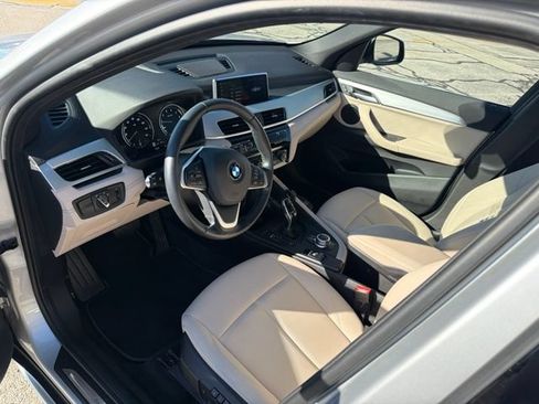 Used 2021 BMW X1 xDrive28i w/ Convenience Package AWD/4WD image 7