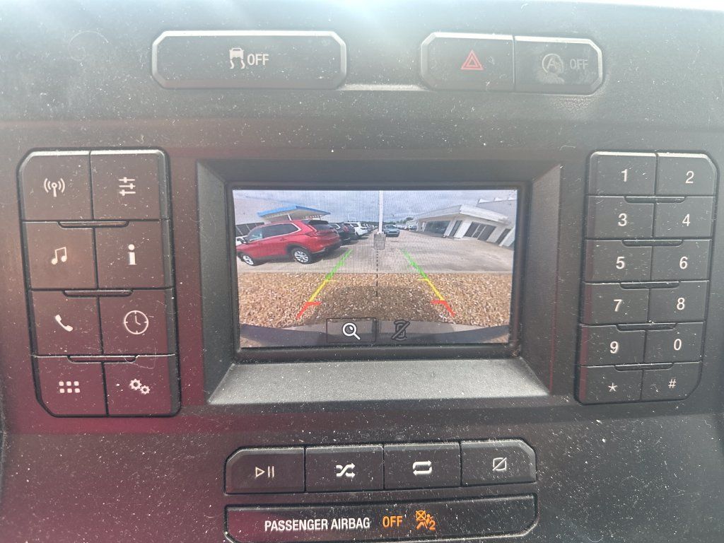 Used 2018 Ford F150 XLT AWD/4WD image 11