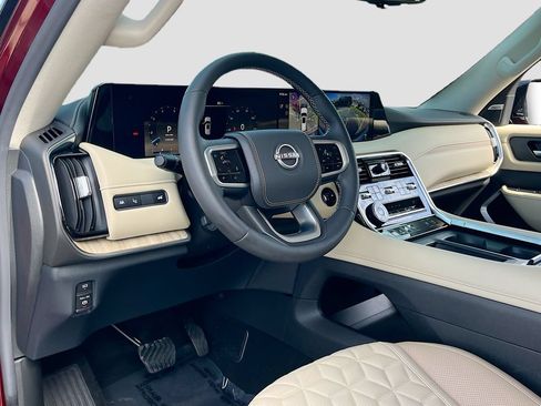 Used 2026 Nissan Armada Platinum Reserve AWD/4WD image 9