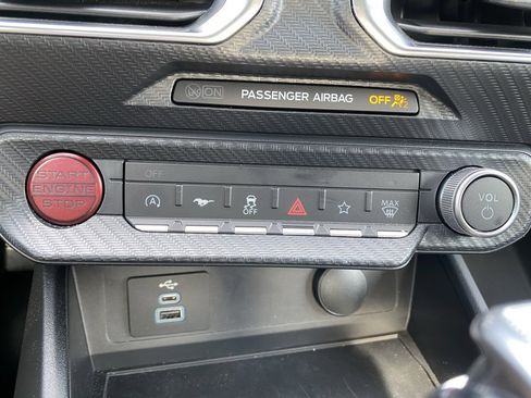 Used 2025 Ford Mustang GT Premium image 22