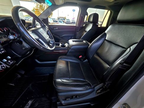 Used 2016 GMC Yukon SLT w/ Open Road Package AWD/4WD image 21