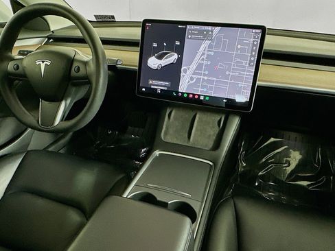 Used 2022 Tesla Model 3 Long Range AWD/4WD image 6