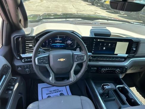 New 2026 Chevrolet Silverado 1500 LTZ w/ LTZ Premium Package AWD/4WD image 28