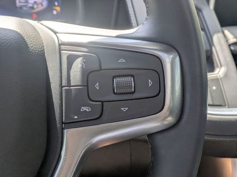 Used 2023 Chevrolet Tahoe Z71 w/ Luxury Package image 28