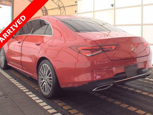 Used 2020 Mercedes-Benz CLA 250 image 4