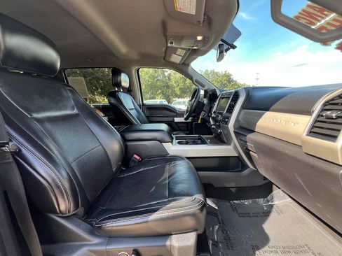 Used 2019 Ford F250 Lariat w/ Lariat Value Package AWD/4WD image 35
