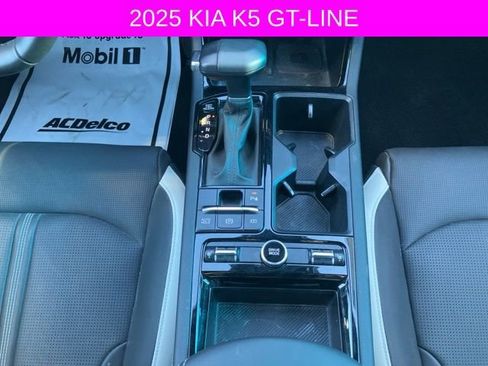 Used 2025 Kia K5 GT-Line image 21