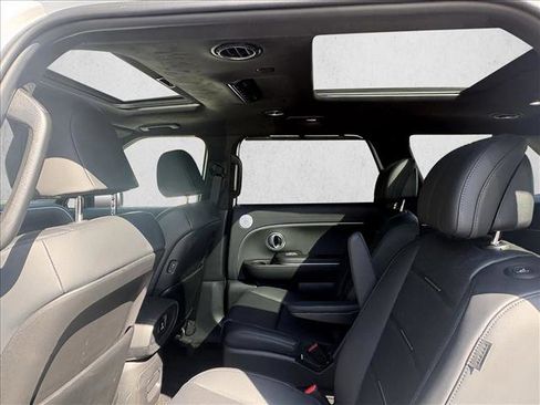 Used 2026 Hyundai Palisade Calligraphy FWD image 17