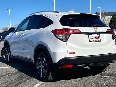 Used 2021 Honda HR-V EX image 10