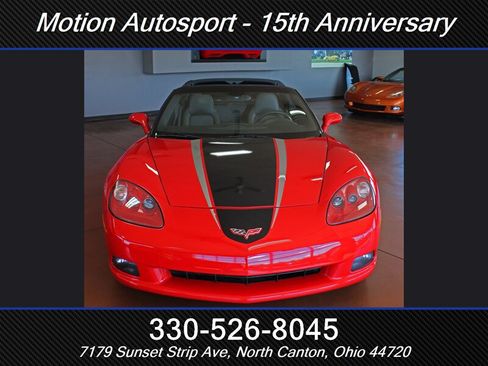 Used 2008 Chevrolet Corvette Coupe w/ Roof Package RWD image 4