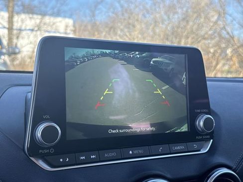 Certified 2024 Nissan Sentra SV image 17