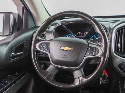 Used 2022 Chevrolet Colorado LT w/ Luxury Package image 13