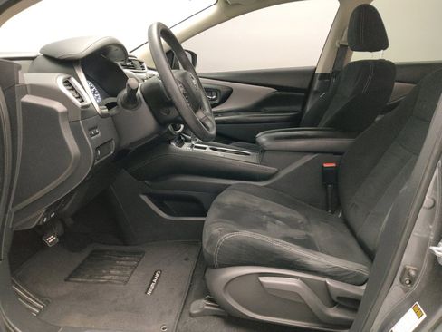 Used 2019 Nissan Murano S image 17