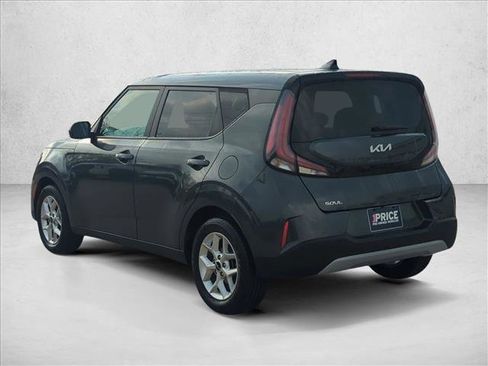Used 2024 Kia Soul LX w/ Option Group 015 image 8