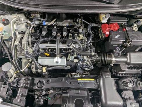 Used 2025 Nissan Versa SV w/ Trunk Package FWD image 32