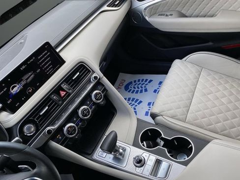 Used 2023 Genesis G70 3.3T w/ Sport Prestige Package image 22