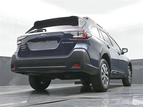Used 2024 Subaru Outback Premium image 46