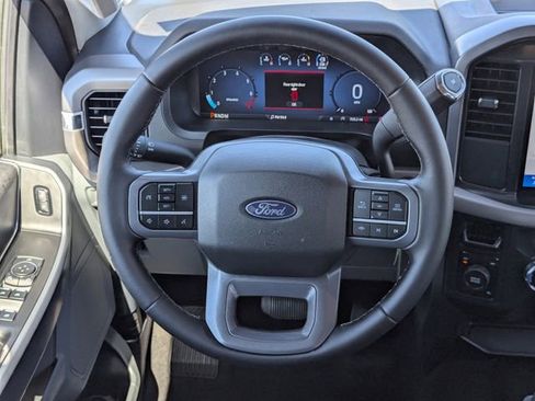 Used 2025 Ford F150 XLT w/ Equipment Group 301A Standard image 18