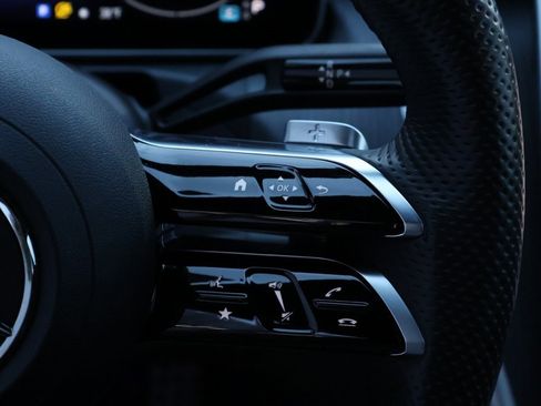 Certified 2023 Mercedes-Benz C 300 4MATIC Sedan image 33