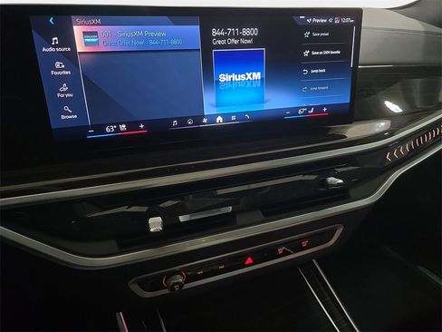 Used 2024 BMW X5 sDrive40i w/ Premium Package image 17