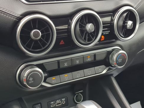 Used 2024 Nissan Sentra SV image 24