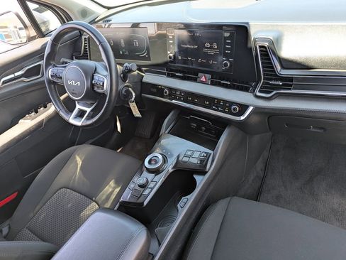 Used 2023 Kia Sportage LX AWD/4WD image 31