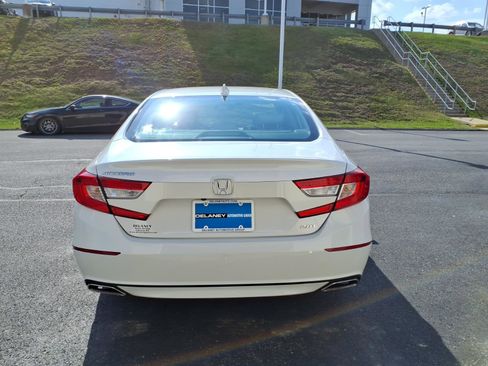 Used 2018 Honda Accord EX-L image 6