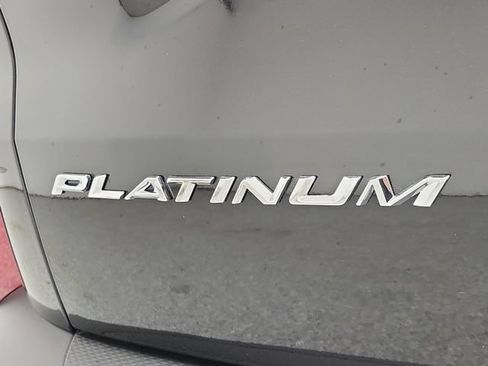Used 2025 Ford Escape Platinum AWD/4WD image 6