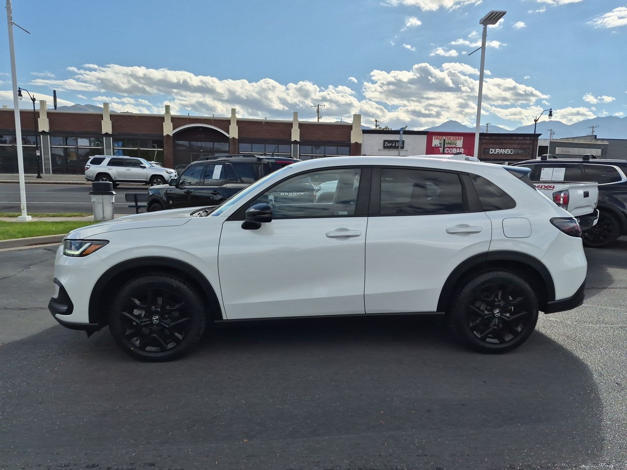 Certified 2024 Honda HR-V Sport image 9