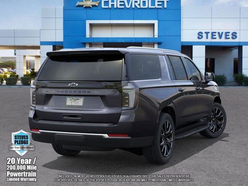 New 2025 Chevrolet Suburban LT w/ Comfort Package image 4