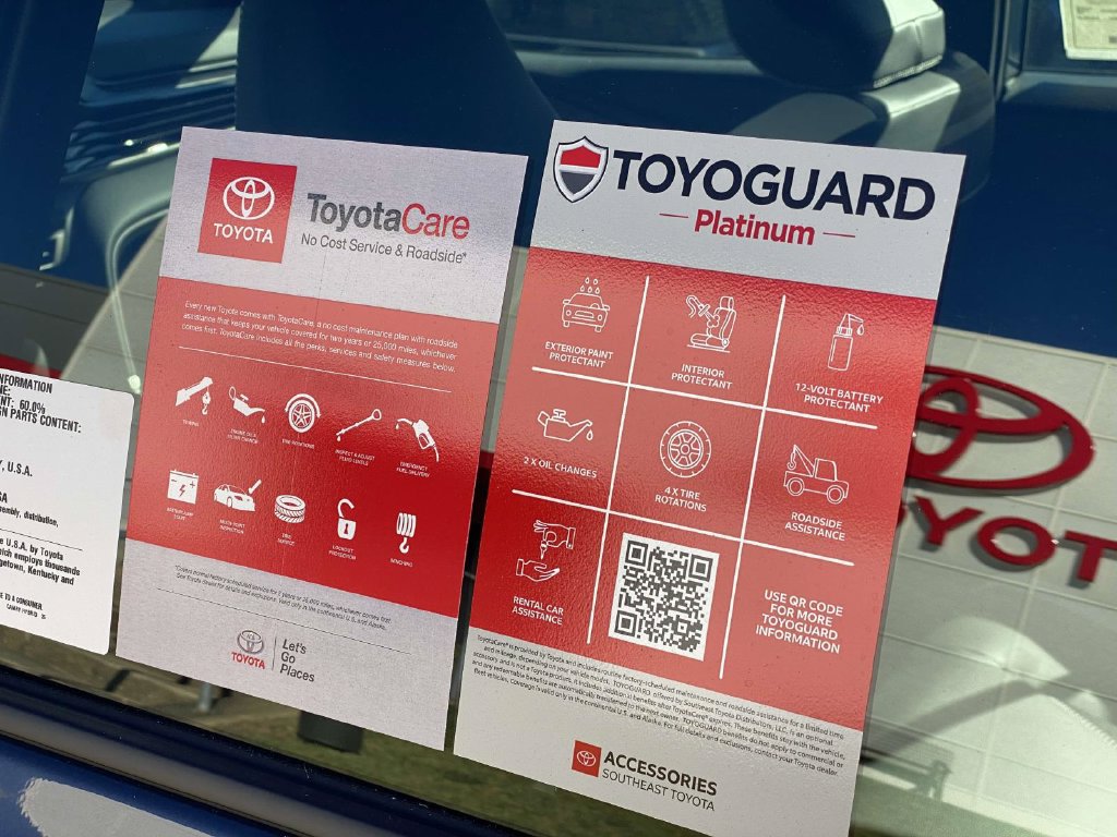 New 2026 Toyota Camry Hybrid FWD image 7