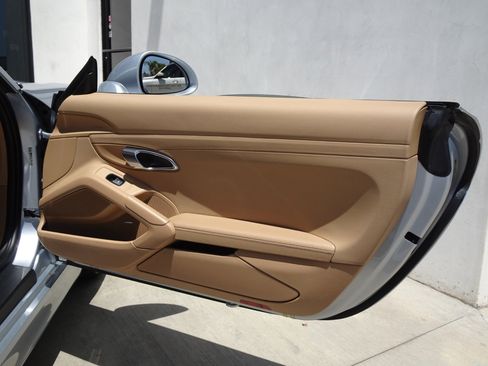 Used 2014 Porsche Cayman S RWD image 12