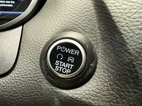Used 2015 Ford Focus Electric Hatchback FWD image 38
