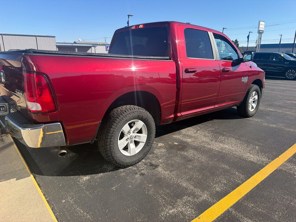 Used 2021 RAM 1500 Classic SLT AWD/4WD image 4