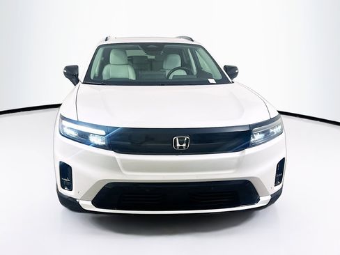 Used 2024 Honda Prologue Elite image 2