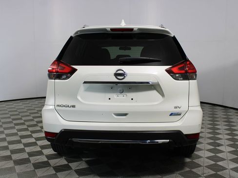 Used 2017 Nissan Rogue SV w/ HEV Premium Package FWD image 34