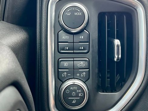 Used 2021 GMC Sierra 1500 SLT w/ SLT Premium Package image 30
