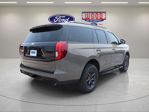 New 2027 Ford Expedition Tremor w/ Driver's Package AWD/4WD image 3