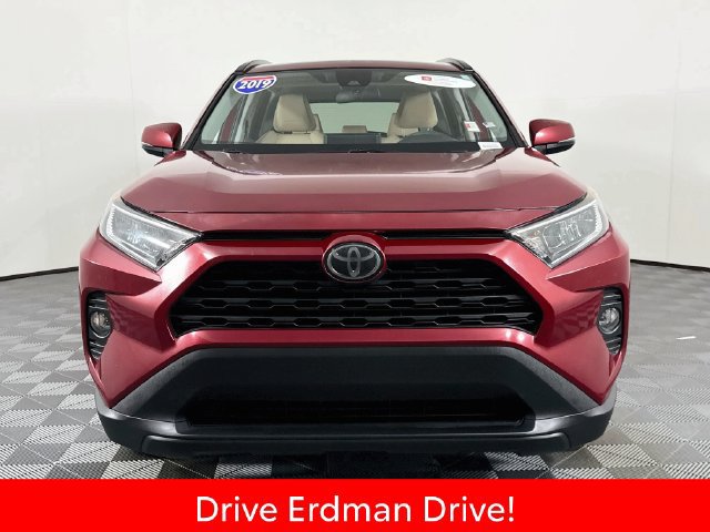 Certified 2019 Toyota RAV4 XLE w/ Convenience Package FWD image 2