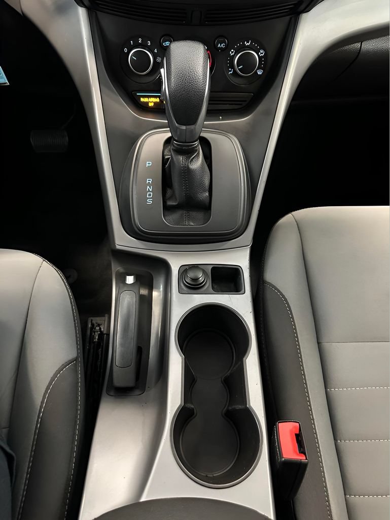 Used 2016 Ford Escape SE FWD image 17