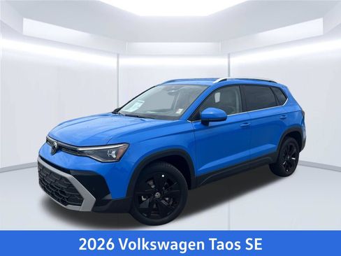New 2026 Volkswagen Taos SE FWD image 1