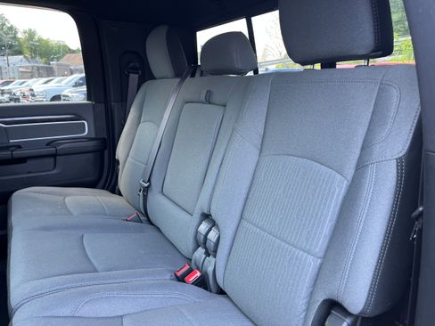 Used 2022 RAM 3500 Big Horn w/ Level C Equiment Group AWD/4WD image 13