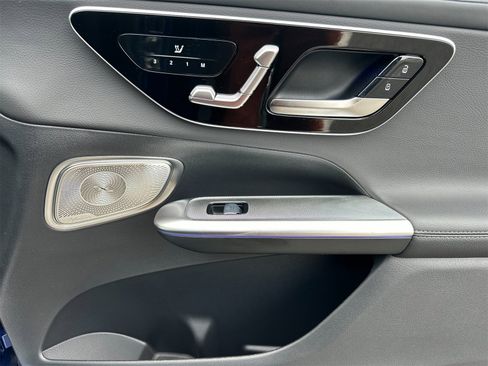 New 2026 Mercedes-Benz GLC 300 4MATIC image 18